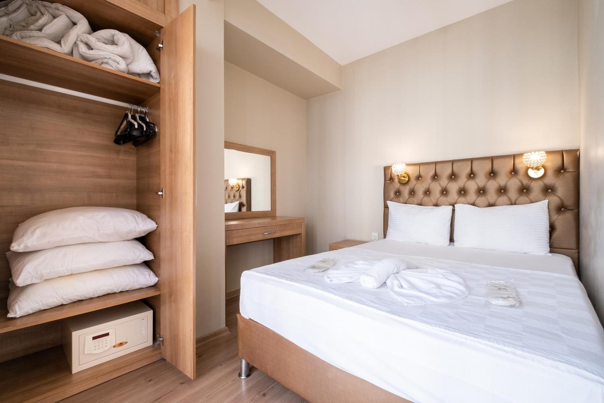 Lavin Hotel & Suites Istanbul Exterior foto